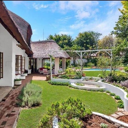 Libra Lodge Сэндтон Экстерьер фото