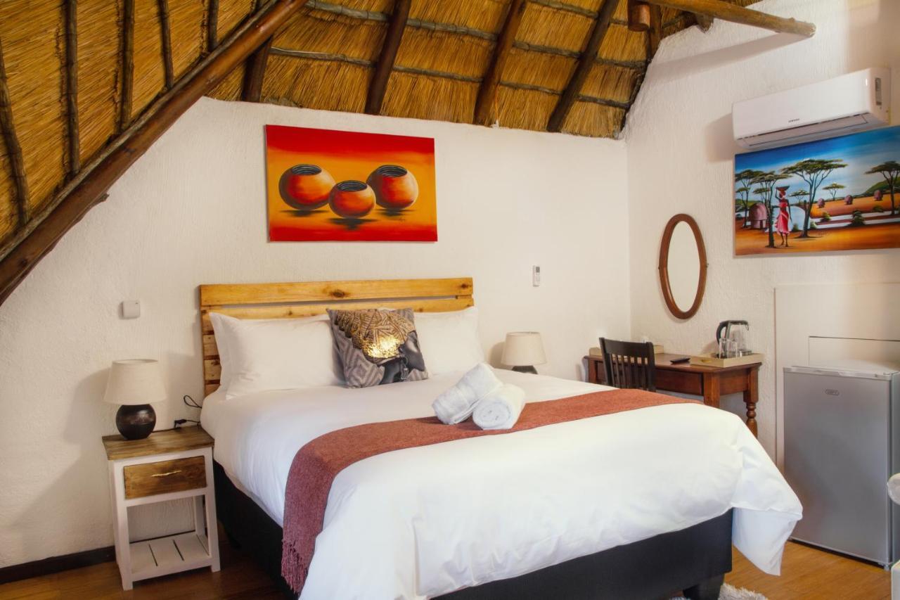 Libra Lodge Сэндтон Экстерьер фото