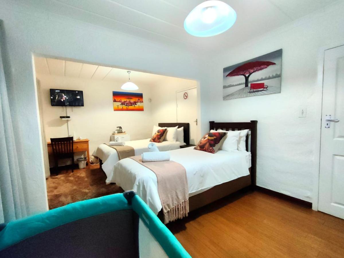 Libra Lodge Сэндтон Экстерьер фото