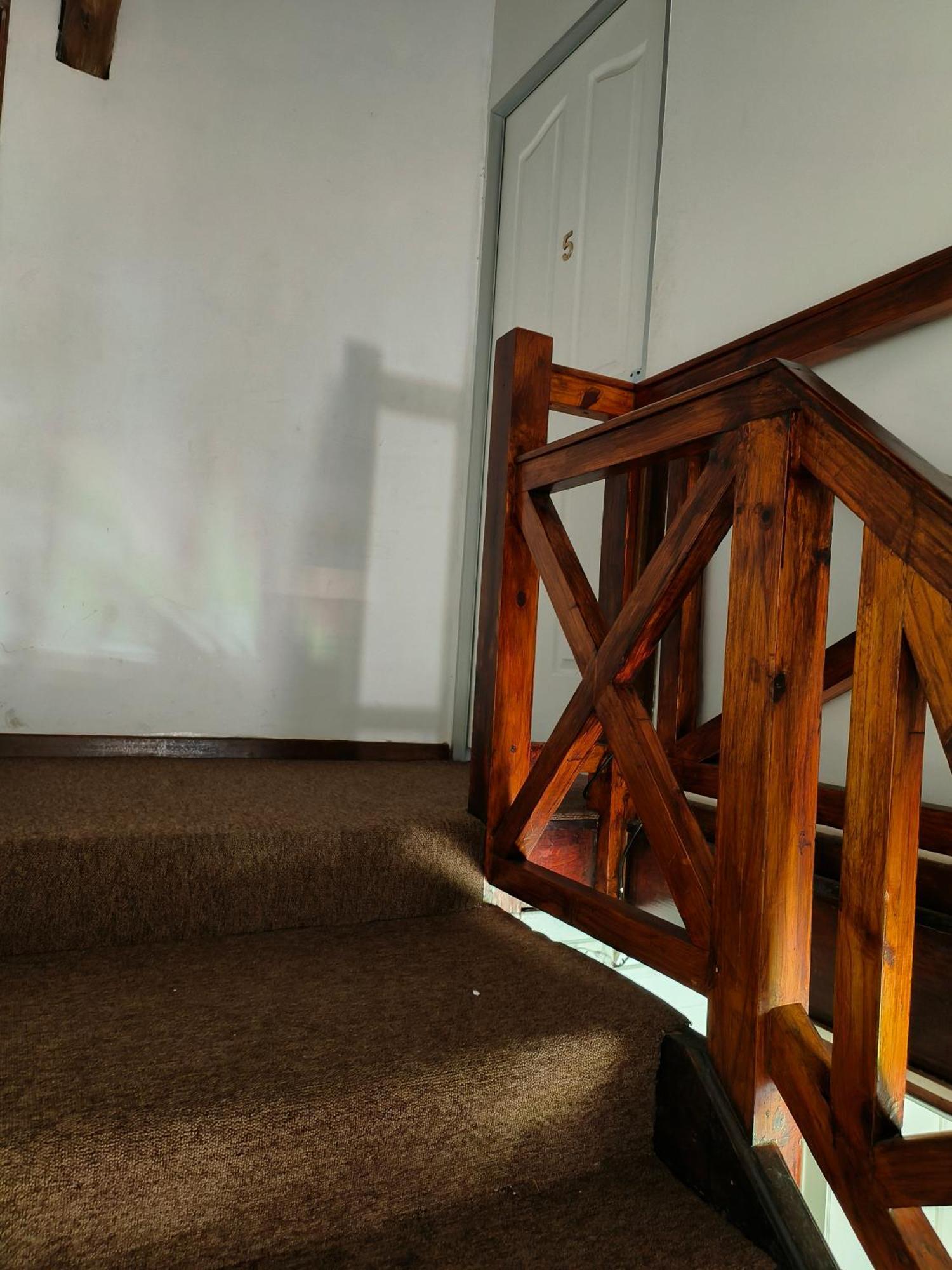 Libra Lodge Сэндтон Экстерьер фото